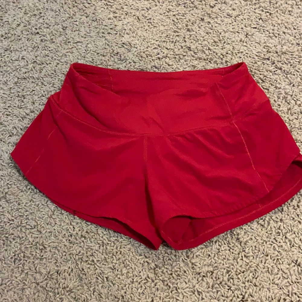 DARK RED LULULEMON SHORTS SIZE:0 2.5 inch!!
